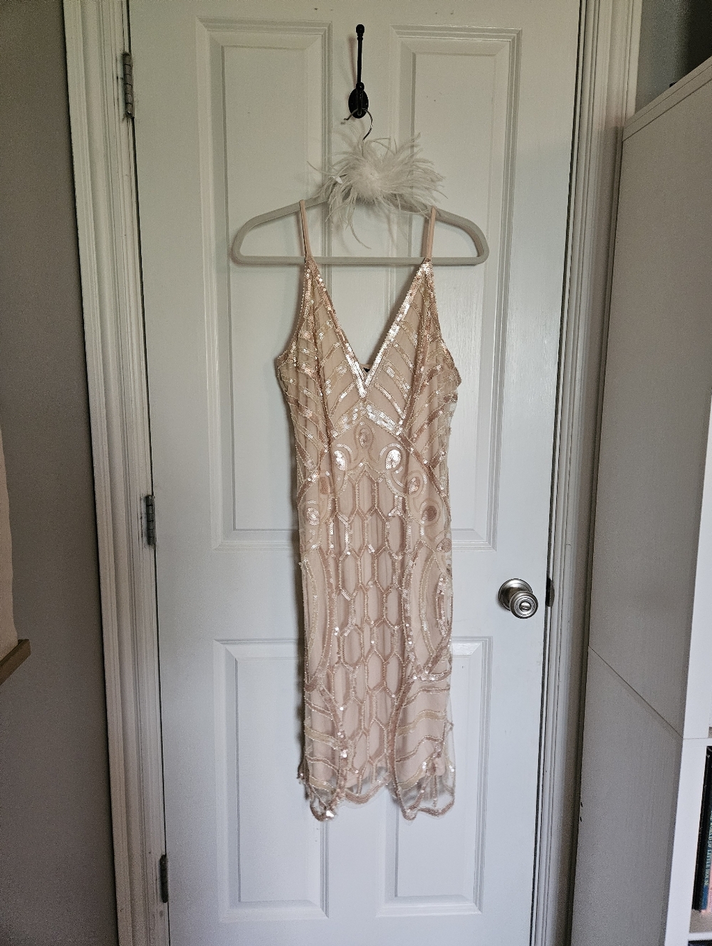 Metme 1920's Beaded V-Neck Slip Dress in Blush